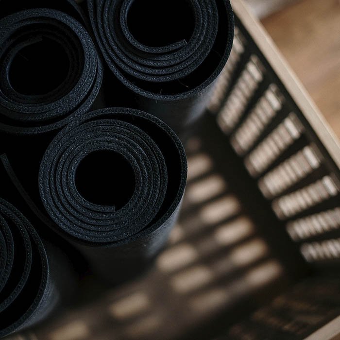 cómo guardar tu esterilla de yoga
